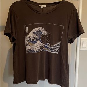 wave graphic tee